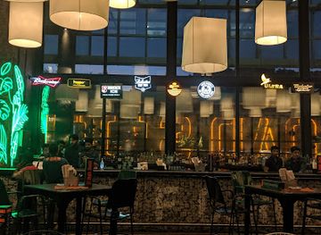 india/pune/shivajinagar/bar/fc-road-social