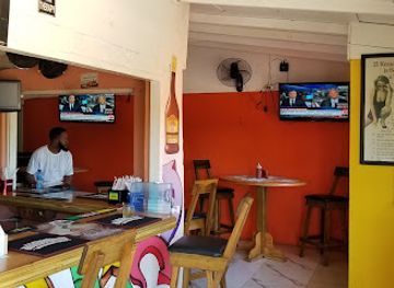 jamaica/montego-bay/rose-hall/bar/redstep-seafood-bar-grill