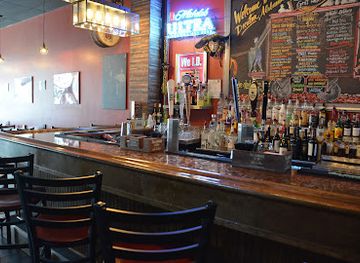 alabama/decatur/bar/bank-street-grill