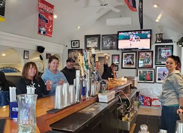 maine/saco/bar/huot-s-seafood-restaurant