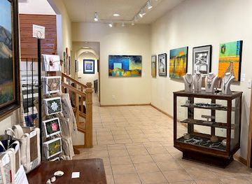 south-dakota/wind-cave-national-park/bar/art-house-black-hills