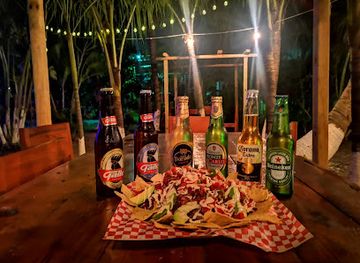 guatemala/puerto-barrios/bar/koko-s-bar