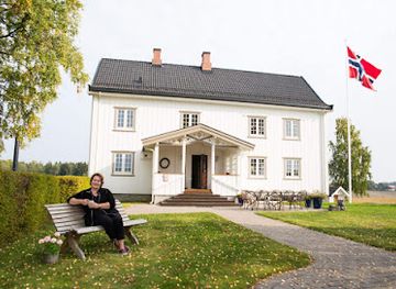 norway/hedmark/bar/fjetre-gard