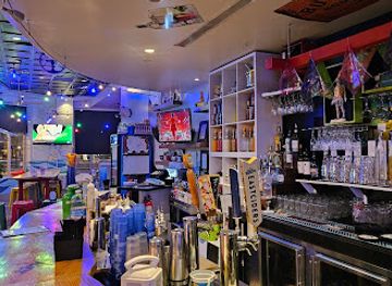 virginia/virginia-beach/town-center/bar/quirks-towncenter