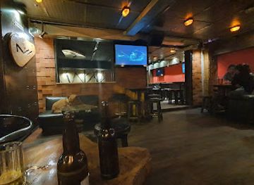 bolivia/la-paz/bar/mechanical-wood