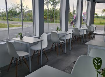 maldives/gnaviyani-atoll/bar/oregano-cafe-bistro