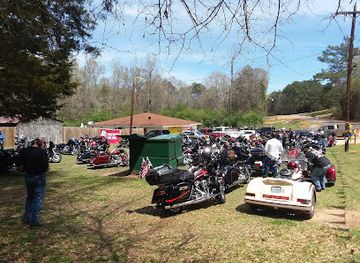 mississippi/tombigbee-national-forest/bar/double-d-s-bar-grill