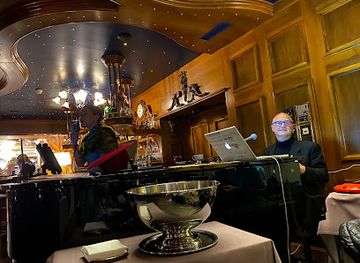 switzerland/gornergrat/bar/stars-bar