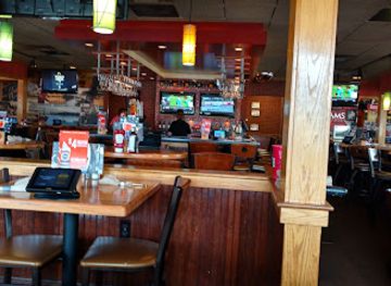 ohio/marietta/bar/applebee-s-grill-bar