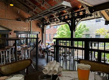 pennsylvania/philadelphia/northern-liberties/bar/standard-tap