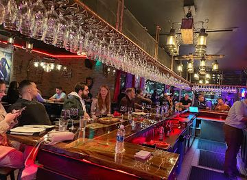 florida/tampa-bay-area/bar/dracula-s-legacy-wine-bar-bistro-tampa