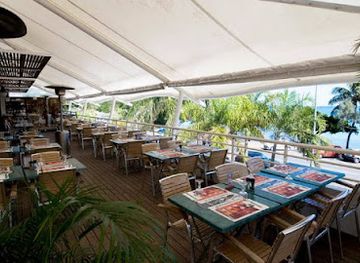 new-caledonia/baie-des-citrons/bar/les-3-brasseurs