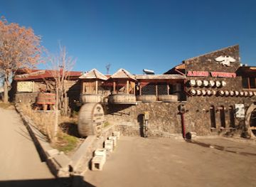 armenia/areni-wine-region/bar/areni-wine-cellar