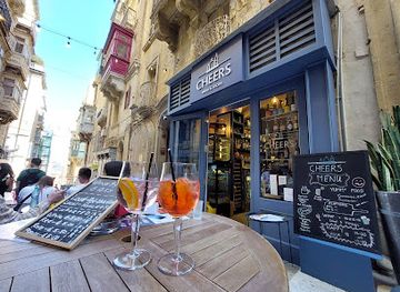 malta/three-cities/bar/cheers