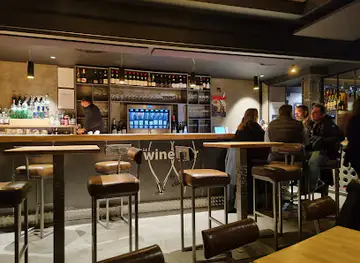 Le Wine Bar by Le Vintage