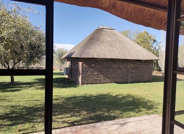 south-africa/kalahari/bar/warm-kalahari-lodge