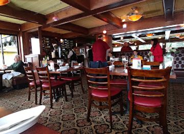 california/monterey/old-fisherman-s-wharf/bar/old-fishermen-s-grotto