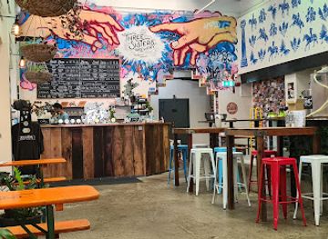 new-zealand/taranaki/bar/three-sisters-brewery-ltd