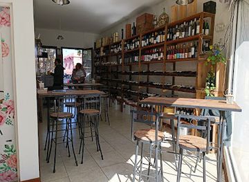 uruguay/colonia-del-sacramento/bar/vinoteca-de-la-colonia