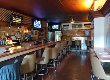 ohio/dundee-falls/bar/joey-s-kendal-tavern