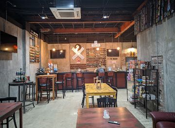 alabama/opelika/bar/whistle-stop-bottle-and-brew