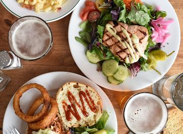 utah/solitude-mountain-resort/bar/moonbeam-lodge