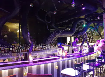 INK 360 Rooftop Bar
