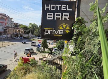 albania/devoll/bar/bar-prive