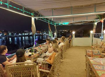 egypt/aswan/bar/bob-marley-moonlight-terrace-restaurant-cafe