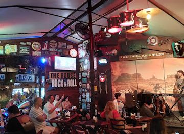 brazil/serra-do-mar/bar/the-house-of-rock-and-roll