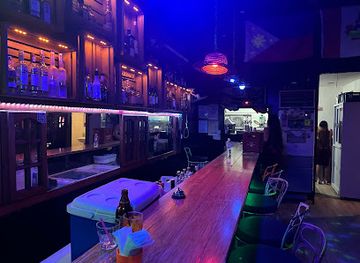 philippines/cebu-city/bar/bamboozers-bar