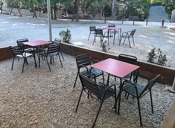 spain/barcelona/poble-sec/bar/bar-marcelino