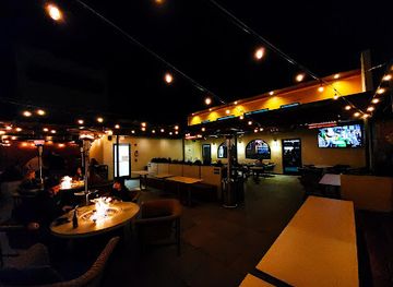 west-virginia/huntington/bar/lafontaine-s-rooftop-lounge