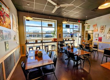 iowa/decorah/bar/old-armory-bbq