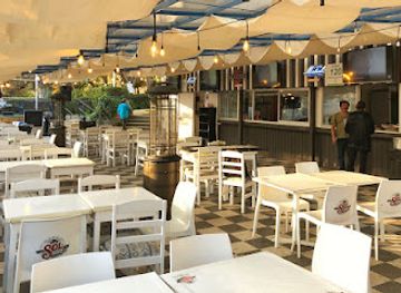 chile/valparaiso/bar/la-quinta-bar