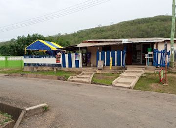 ghana/lake-volta/bar/leggers-bar