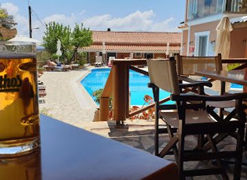 greece/corfu/paleokastritsa/bar/angels-pool-bar