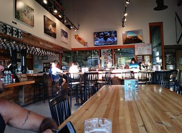 oregon/central-oregon/bar/goodlife-brewing-company