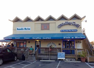florida/honeymoon-island-state-park/bar/olde-bay-cafe-dunedin-fl