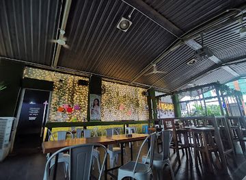 malaysia/sarawak/bar/the-stage-bistro