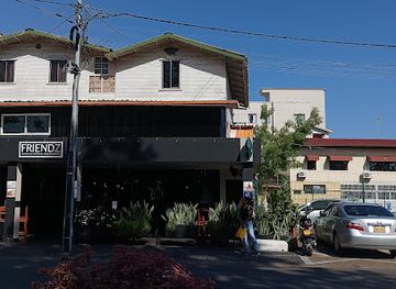 suriname/commewijne-district/bar/cafe-friendz