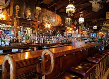 Saloon No. 10
