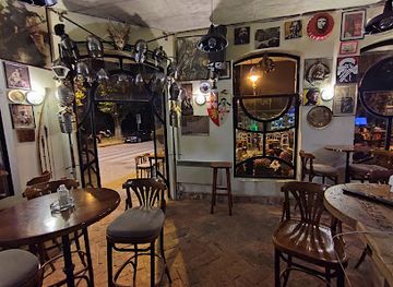 serbia/smederevo/bar/black-dogs-pub