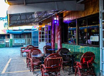 kenya/great-rift-valley/bar/oasis-lounge