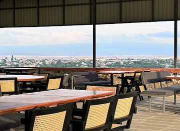 armenia/shirak/bar/yerkinq