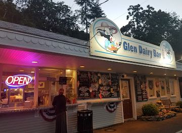 new-york/watkins-glen/bar/glen-dairy-bar