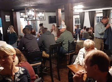 connecticut/gillette-castle-state-park/bar/barrelhouse