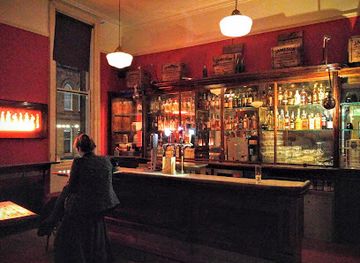 ireland/dublin/dublin-castle/bar/the-bar-with-no-name