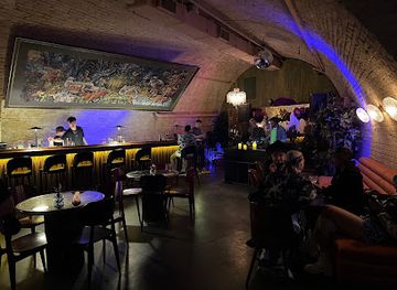 ukraine/kyiv/pechersk/bar/vognyk-bar