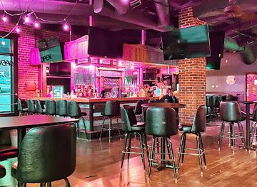 west-virginia/morgantown/bar/happy-s-pub-stuff